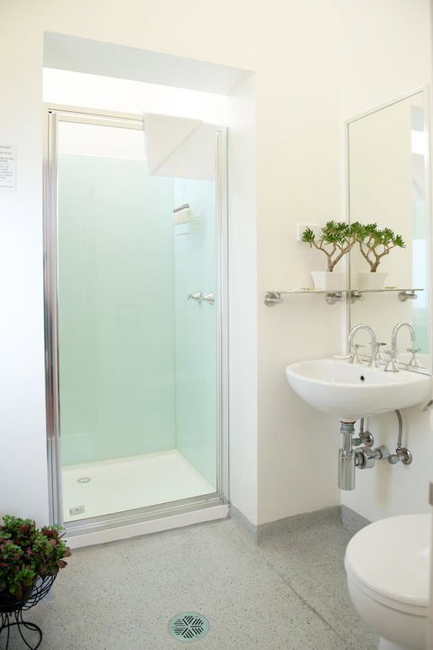 Hotel Claremont Guest House - Tourism Noosa 36