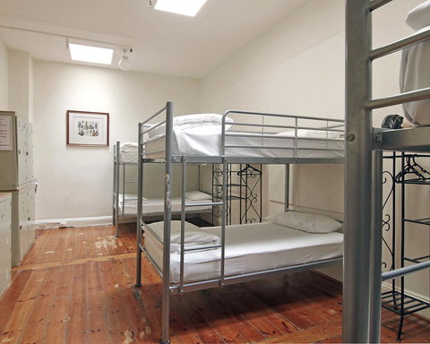 Hotel Claremont Guest House - Tourism Noosa 23