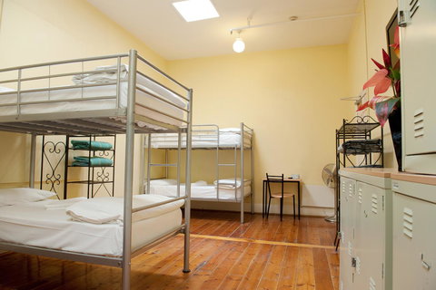 Hotel Claremont Guest House - Tourism Noosa 37