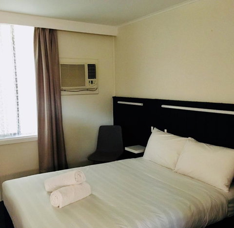Motel Yarrawonga - Tourism Noosa 12