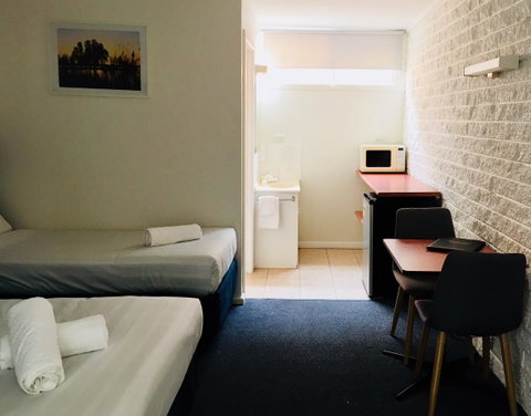 Motel Yarrawonga - Tourism Noosa 13