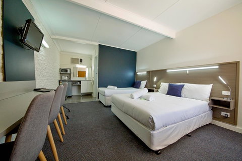 Motel Yarrawonga - Tourism Noosa 9