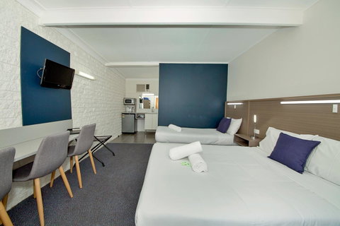 Motel Yarrawonga - Tourism Noosa 7