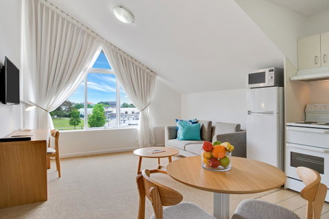 Aligned Corporate Residences Williamstown - Tourism Noosa 10