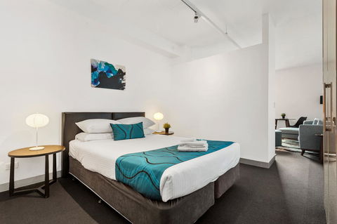 Docklands Private Collection - City Harbour Apartments - Tourism Noosa 1