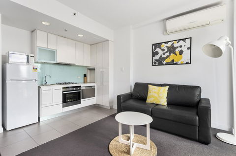 Docklands Private Collection - City Harbour Apartments - Tourism Noosa 21