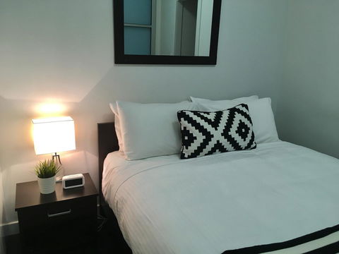 Docklands Private Collection - City Harbour Apartments - Tourism Noosa 29