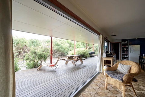 Beautiful, Cosy And Quiet - Tourism Noosa 17
