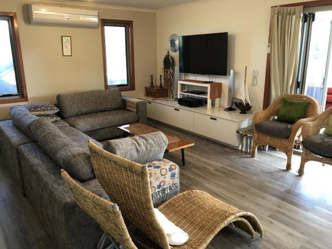 Beautiful, Cosy And Quiet - Tourism Noosa 4
