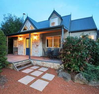 Two Truffles Cottages - Tourism Noosa