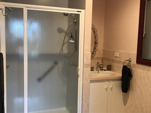 Eagle Bay Views - Tourism Noosa 12