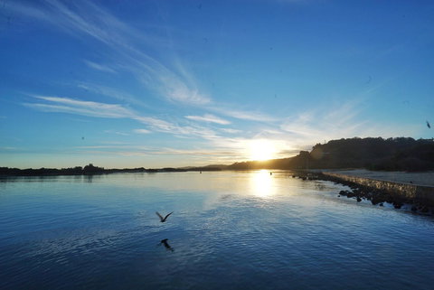 Eagle Bay Views - Tourism Noosa 3