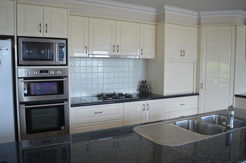 Ocean View Beach House - Tourism Noosa 18