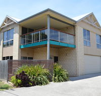 Ocean View Beach house - Tourism Noosa
