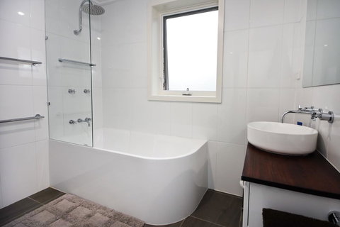 Maisonettes Falls Creek - Tourism Noosa 8