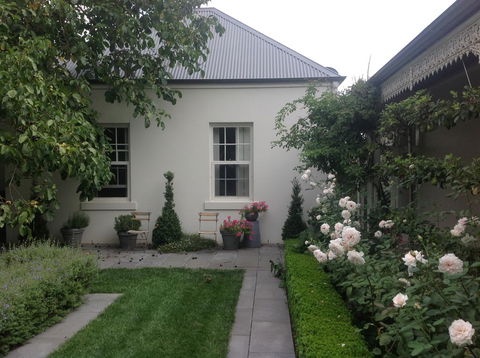 Camellia Cottage - Tourism Noosa 1