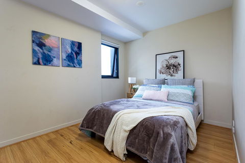 Water Views, Lovely 2BRs, Free Tram Zone, Close To Everything! - Tourism Noosa 7