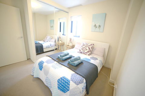 Water Views, Lovely 2BRs, Free Tram Zone, Close To Everything! - Tourism Noosa 9
