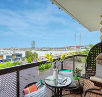Water views Lovely 2BRs free tram zone close to everything - Tourism Noosa