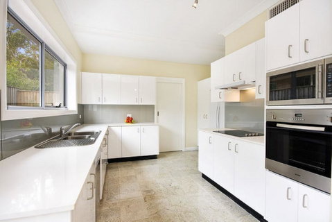 The Beach Townhouse - Tourism Noosa 2