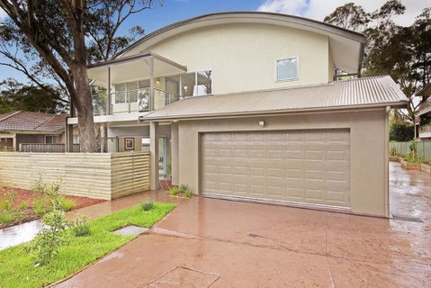 The Beach Townhouse - Tourism Noosa 0