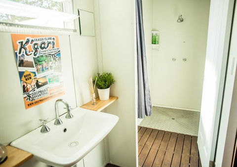 The Beachcamp Eco Retreat - Tourism Noosa 3