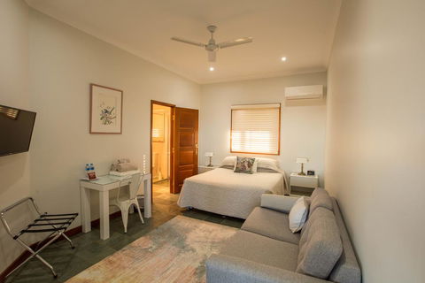 The Block Vista B&B - Tourism Noosa 3