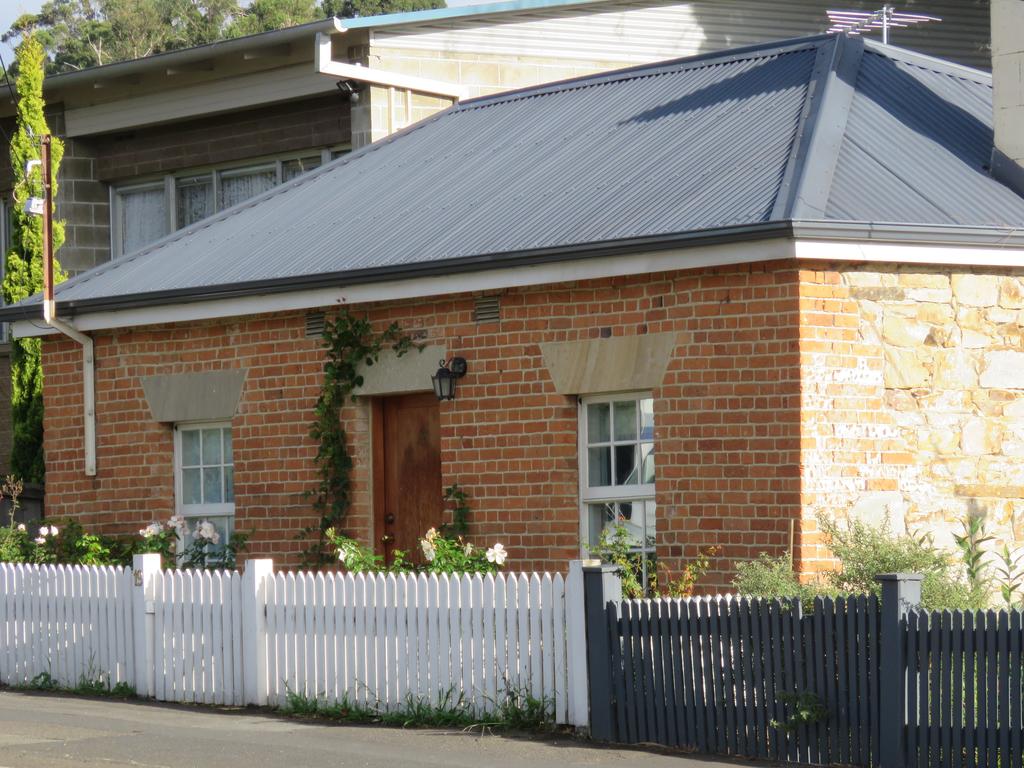 Hobart ACT Tourism Noosa