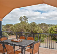 The Curly Seahorse - Tourism Noosa