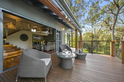 The Edge Villa - Tourism Noosa 2