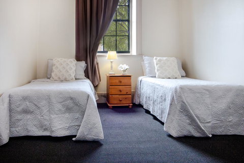 The Globe Hotel, Rylstone - Tourism Noosa 3