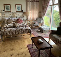 The Goat and Goose Bed  Breakfast - Tourism Noosa