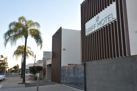 The Griff Motel - Tourism Noosa 3