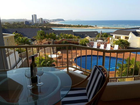 The Hill Apartments Currumbin Beach - Tourism Noosa 3