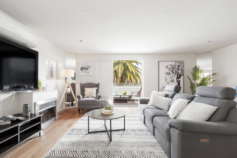 The Jetty Apartment By Ready Set Host - Tourism Noosa 0