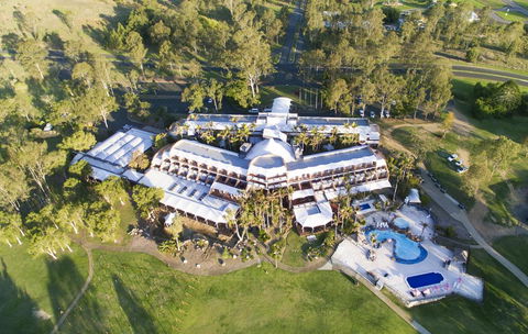 The Kooralbyn Valley - Tourism Noosa 0