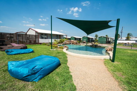 The Leprechaun Resort - Tourism Noosa 0