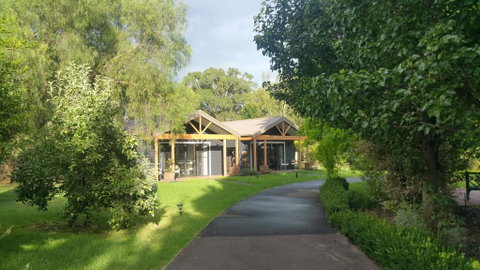The Musicians Retreat B&B - Tourism Noosa 1