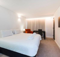 The Nest - Spacious Studio on Newcastle St with Roof Terrace - Tourism Noosa