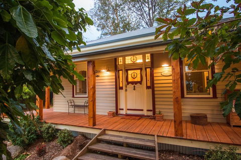 The Oaks Lilydale Accommodation - Tourism Noosa 0