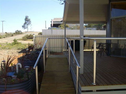 The Real McCoy Holiday Accommodation - Tourism Noosa 1