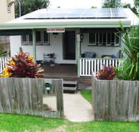 The Red Sparrow - Tourism Noosa