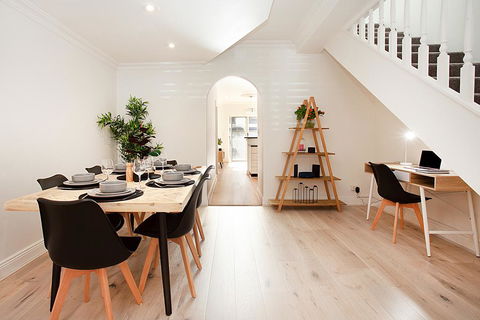 THE RENWICK - Hosted By: L'Abode Accommodation - Tourism Noosa 3