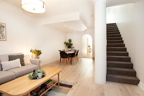 THE RENWICK - Hosted By: L'Abode Accommodation - Tourism Noosa 1