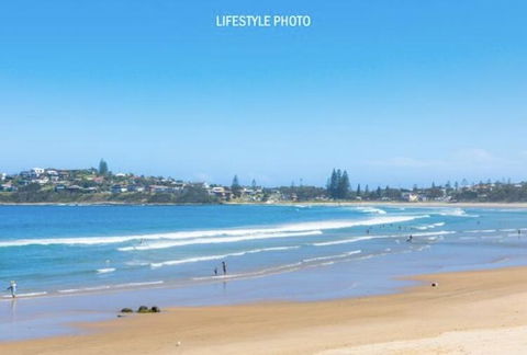 The Sandcastle - Tourism Noosa 1