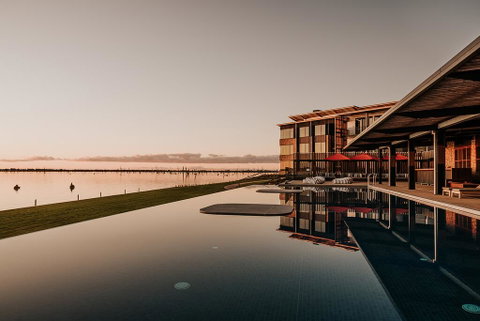 The Sebel Yarrawonga Silverwoods - Tourism Noosa 1