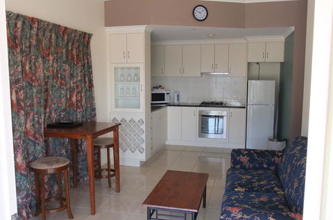 The Swagmans Rest Apartments - Tourism Noosa 3
