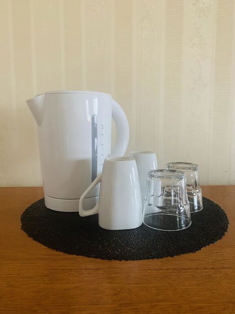 The Victoria Hotel - Tourism Noosa 3