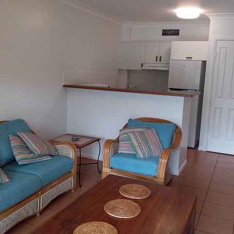 The York Beachfront Holiday Apartments - Tourism Noosa 3