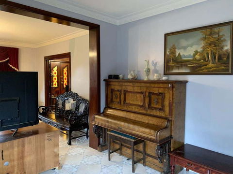 Thomastown Antique House Room 3 - Tourism Noosa 2